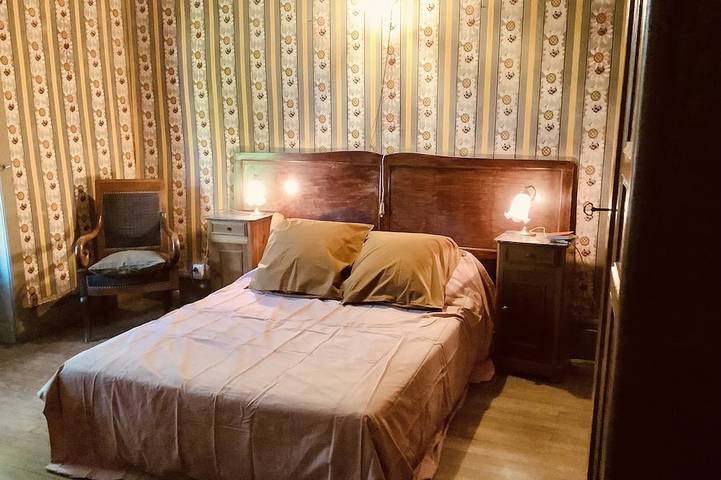 Location de vacances pour 6 personnes, animaux acceptés à La Tour-de-Salvagny - 3