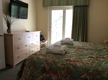 Vacation Home for 6 Guests in Folly Field, Port Royal Plantation, Picture 2