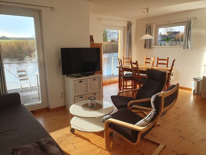 Ferienhaus für 6 Personen, mit Balkon und Whirlpool sowie Terrasse und Sauna in Kröslin - 3
