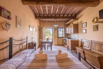 Agriturismo Con Piscina per 3 Persone in Castiglion Fibocchi, Valdarno, Foto 2