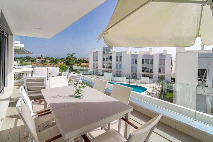 Appartamento per 4 persone, con piscina e balcone in Cancelada (Estepona)