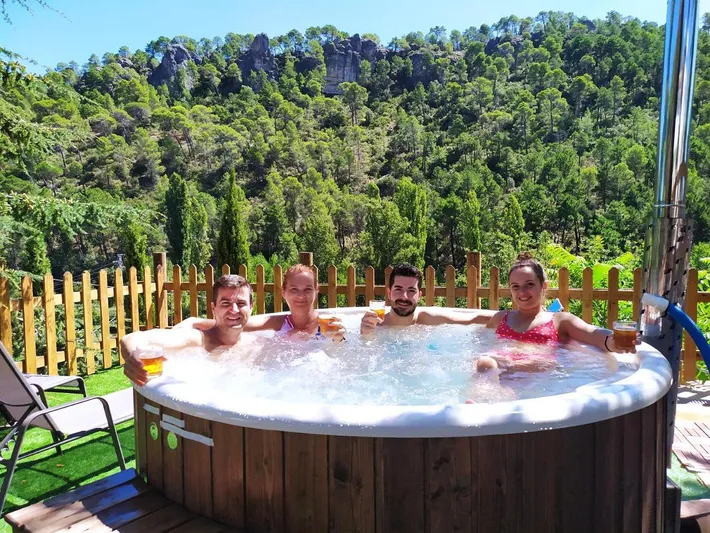 Apartamento de vacaciones para 5 personas, con jardín y jacuzzi, Familias con niños - 1