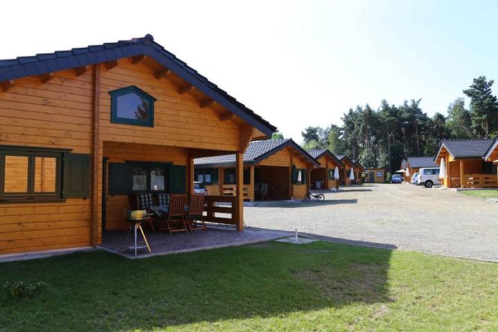 Ferienhaus für 10 Personen, mit Garten und Seeblick sowie Ausblick, mit Haustier in Senftenberg - 3