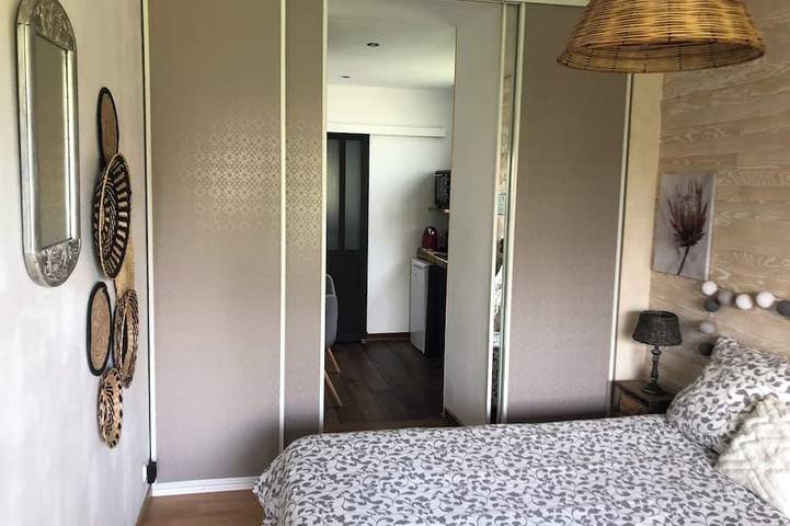 Gîte pour 4 personnes, avec terrasse et jardin à La Lande-de-Fronsac - 4