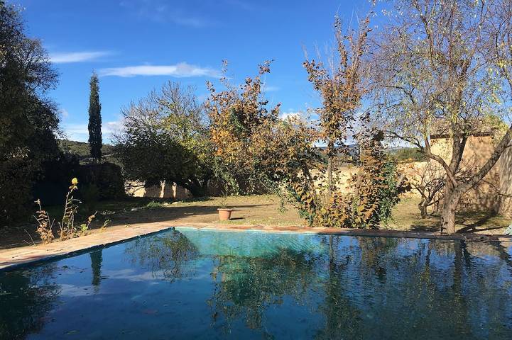 Casa rural para 11 personas, con jardín y balcón en Alto Campo
