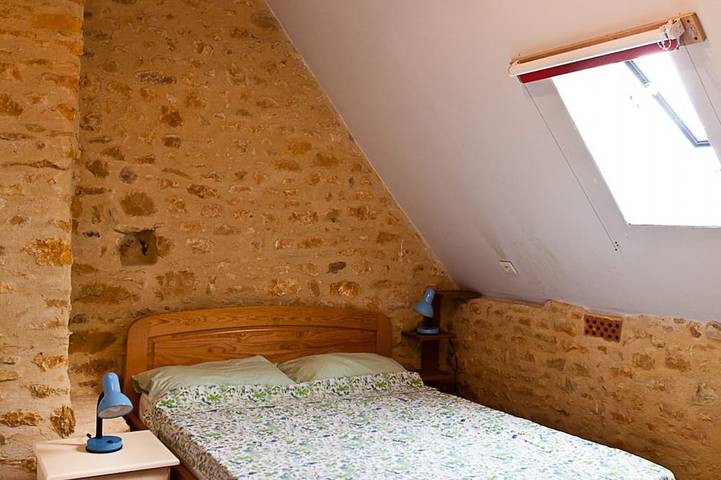 Location de vacances pour 14 personnes, avec jardin, animaux acceptés à Lamothe-Fénelon - 4