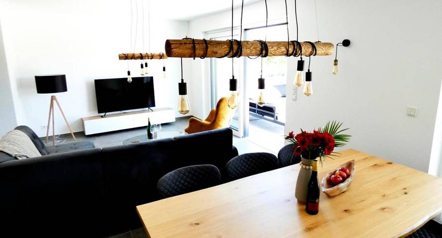 Ferienwohnung für 4 Personen, mit Ausblick und Garten in Ürzig - 2