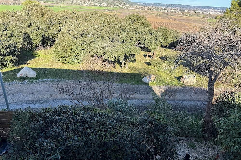 Villa climatisée offrant une vue exceptionnelle sur les 3 moulins in Calvisson, Côte méditerranéenne (France)