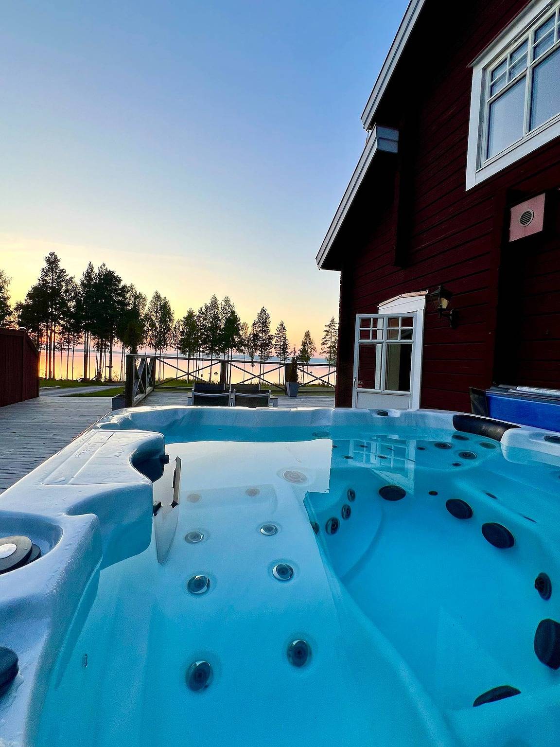 Luxuriöse Villa am See in Tällberg mit eigener Sauna und Bootsanleger in Leksand, Siljansee