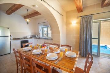 Villa for 9 People in Ghasri, Gozo, Photo 1