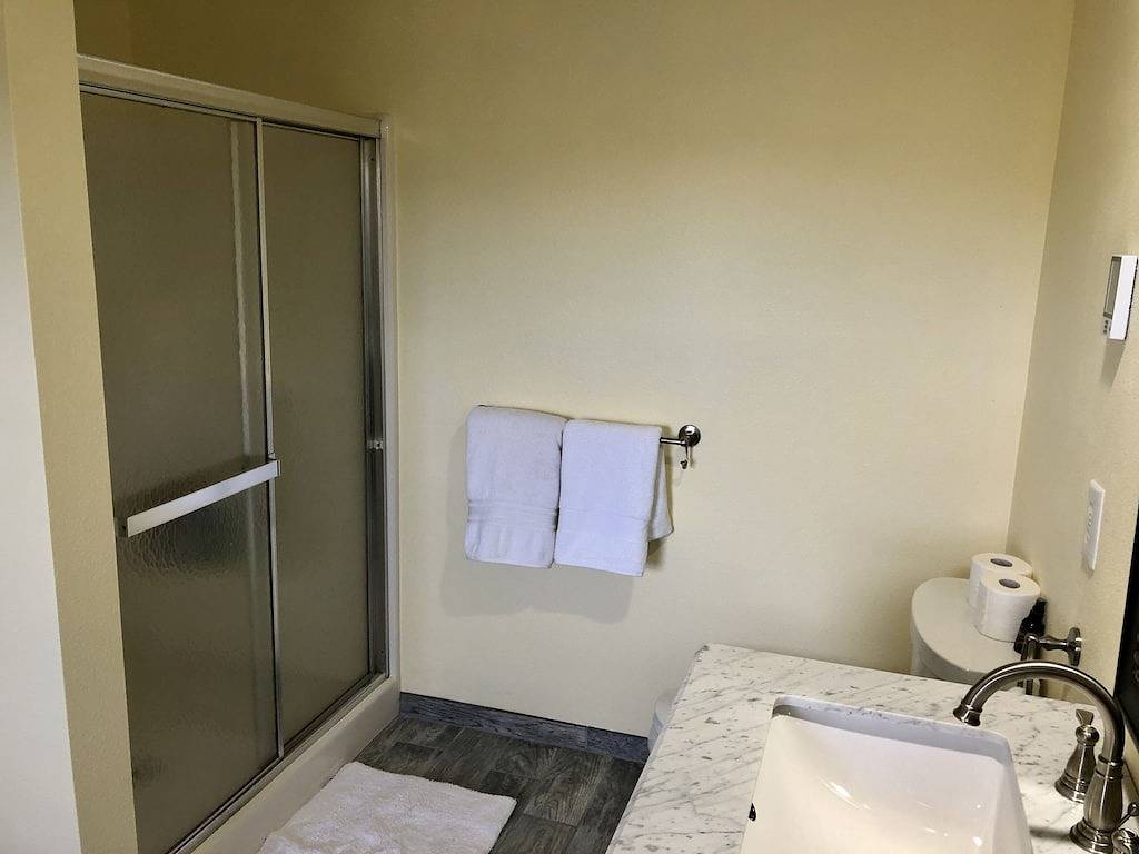 Reizender Gebirgsflucht mit epischen Ansichten in Boulder County