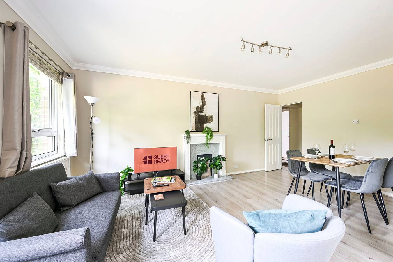 Entire apartment, Guestready - Comfortable 2bed in Richmond in Richmond upon Thames, London