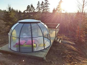 Cottage pour 2 personnes, avec terrasse et jardin ainsi que vue et sauna à Lapte