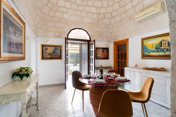 Trullo para 5 personas con jardín in Martina Franca, Provincia de Taranto