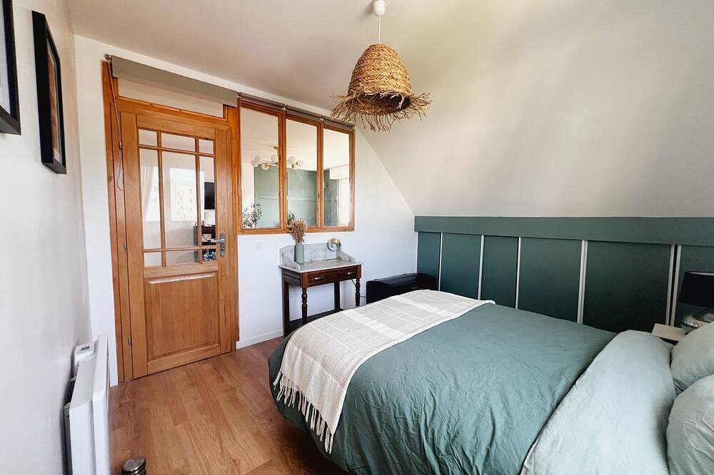 Appartement entier, 10° Ouest · T3 rénové 2025 · Vue parc · Rue Calme in Lorient, Côte des Mégalithes