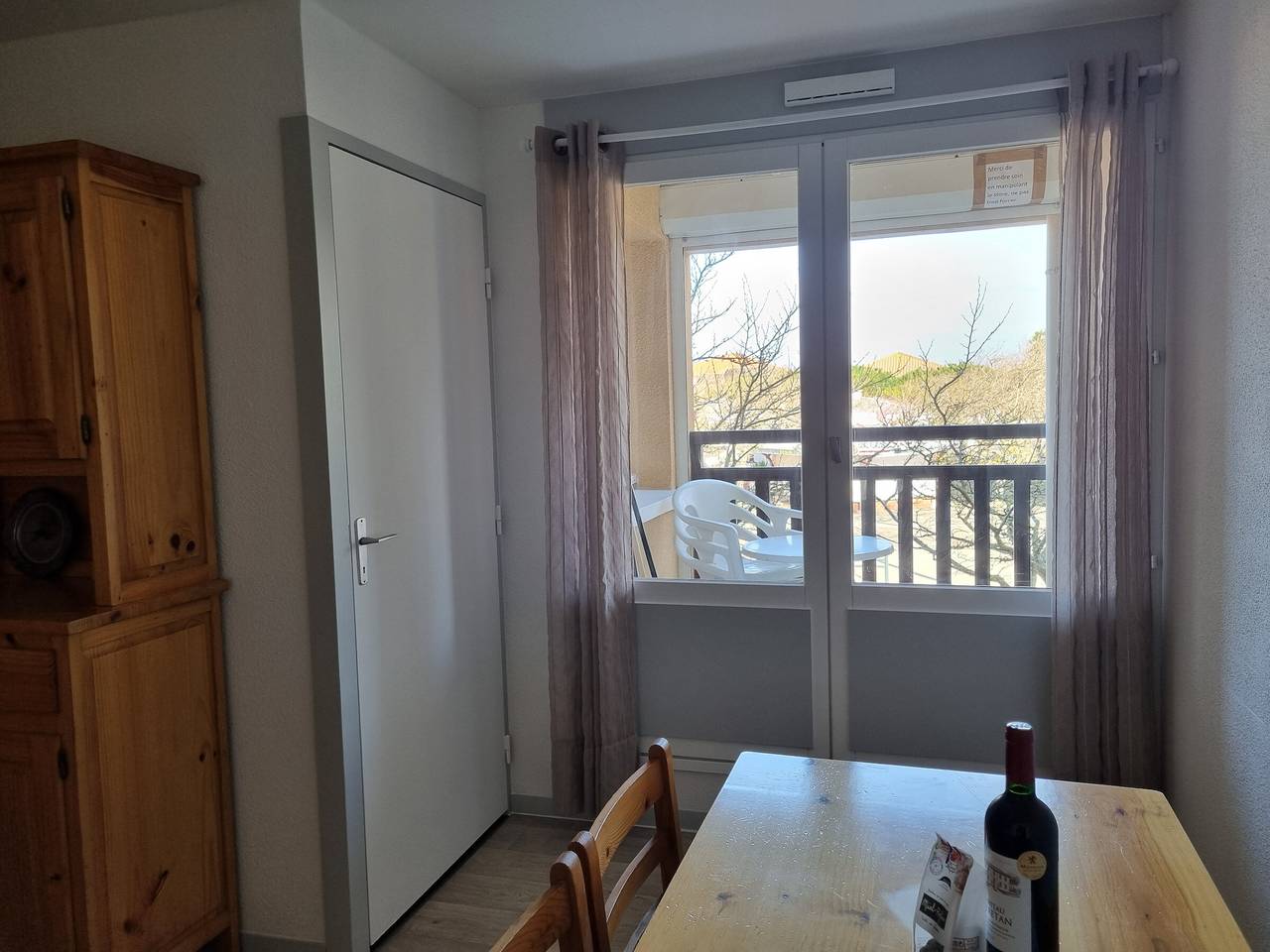 Appartement entier, Appartement T2 - 3 pers - à 400m de la plage, centre station, avec loggia - Biscarrosse Plage in Biscarrosse Plage, Biscarrosse