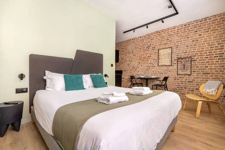 Holiday rental for 2 people, with terrace in Lille