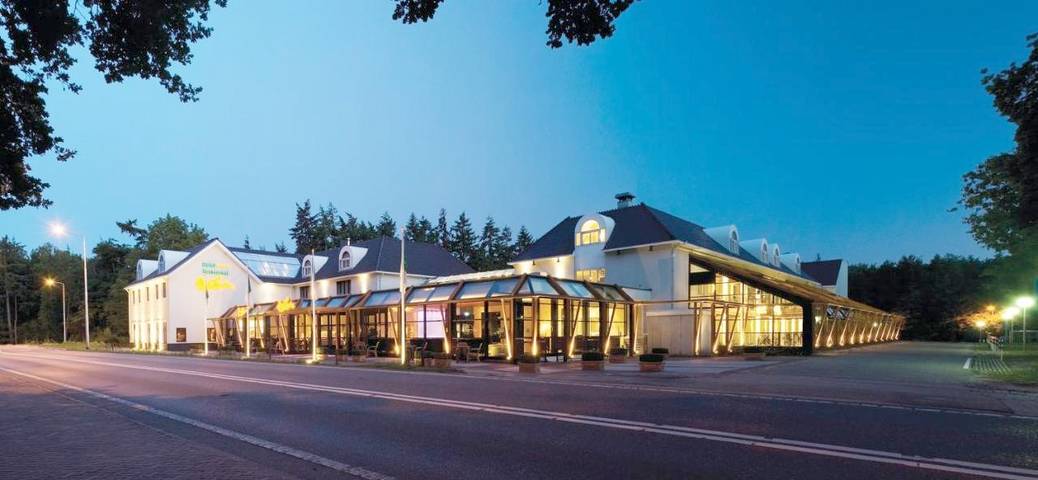 Hôtel pour 2 personnes, avec jardin ainsi que piscine et sauna