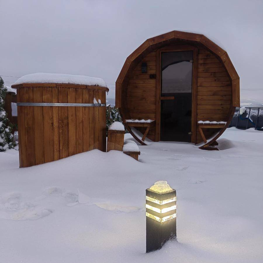 Domki całoroczne Długoszówka pod Rzeszowem, Jacuzzi-Sauna-Basen-Alpaki in Podkarpacie