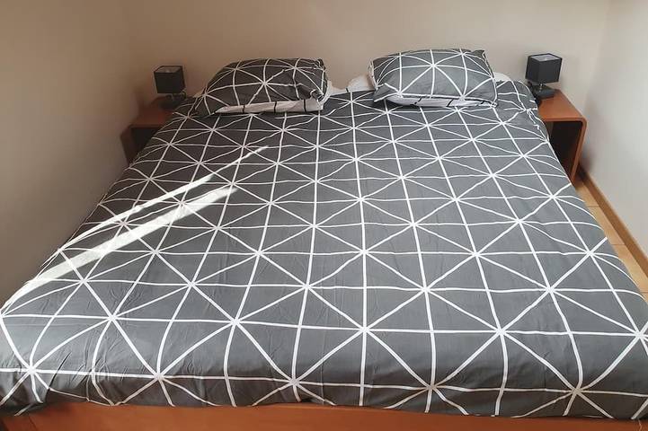 Location de vacances pour 4 personnes, avec balcon et piscine à Saulgond - 2