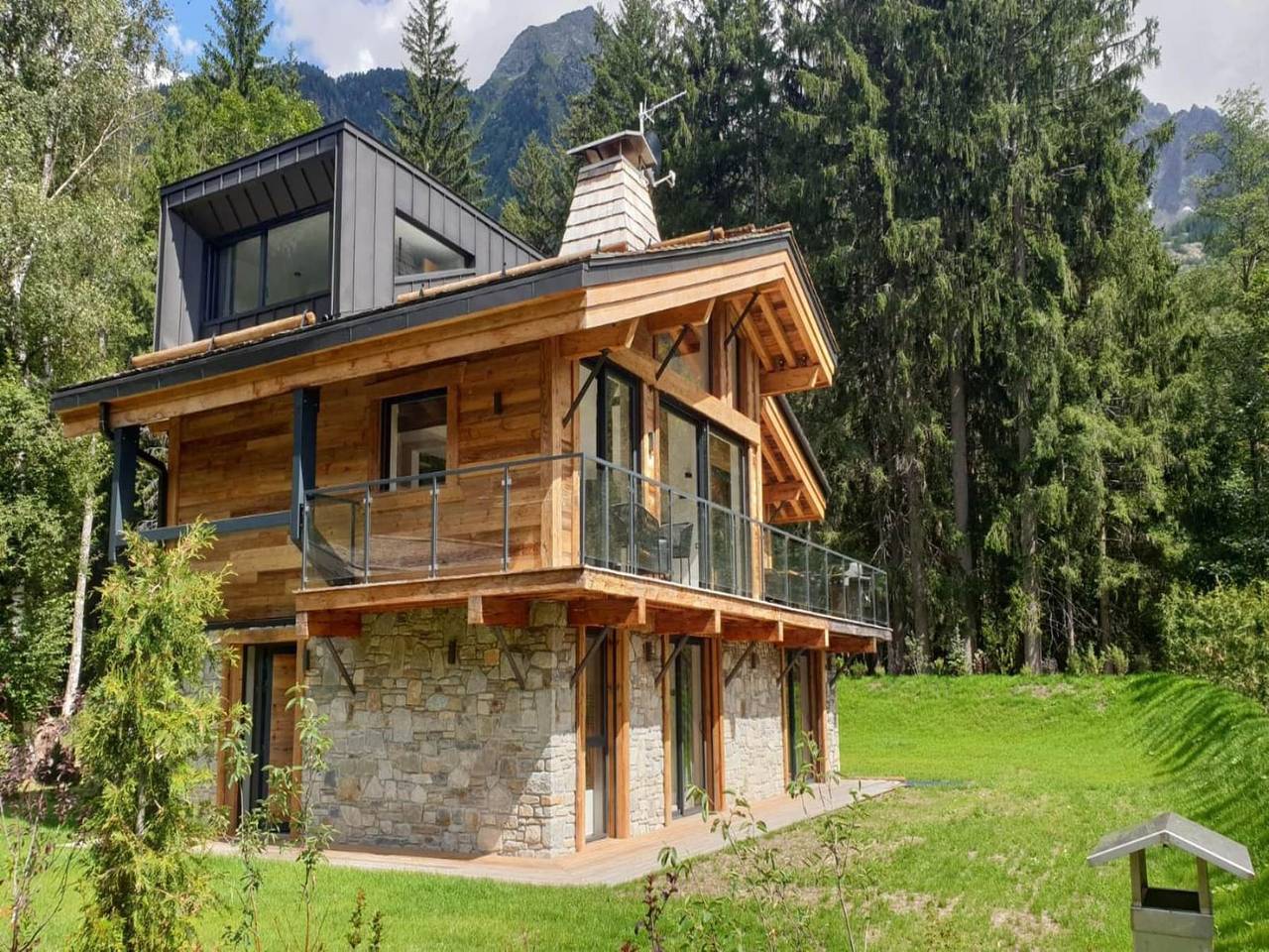 Chalet mit 5 Schlafzimmern, Pool und Sauna in Brevent-Flegere, Chamonix