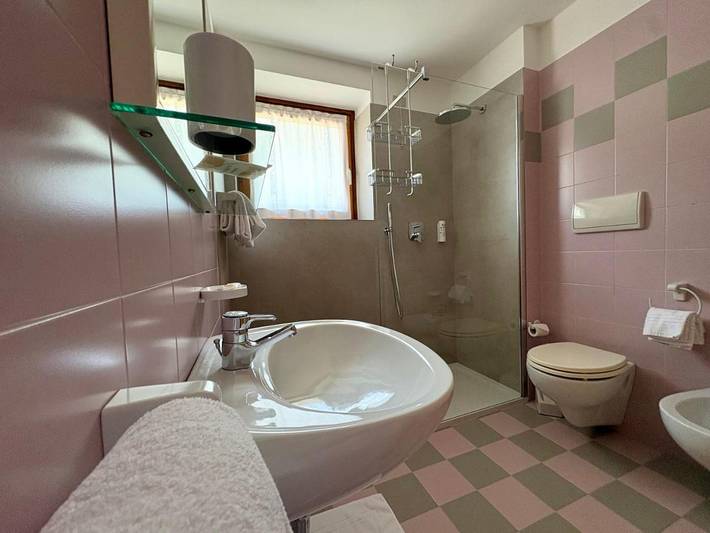 Gîte pour 3 personnes, avec jardin et vue dans Pracorno Di Rabbi - 3