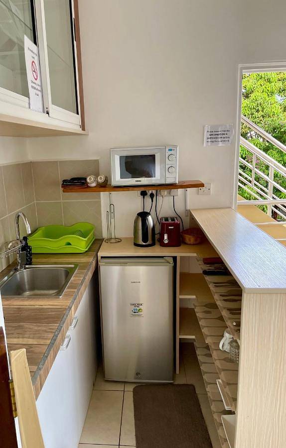 Location de vacances pour 6 personnes, avec piscine ainsi que jardin et vue dans Beau Vallon - 4