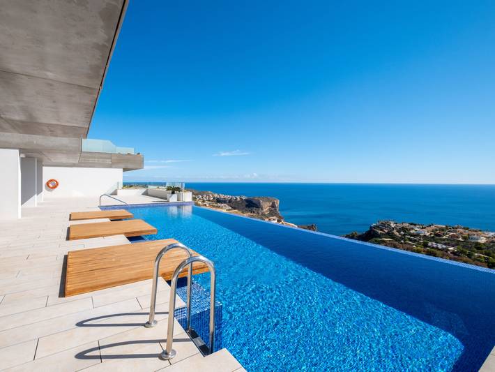 Apartamento de vacaciones para 6 personas, con sauna y vistas además de terraza y jardín - 1