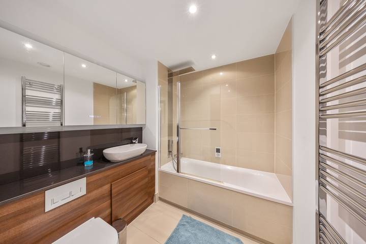 Apartamento vacacional entero, Apartamento de vacaciones para 4 personas con balcón in Kent