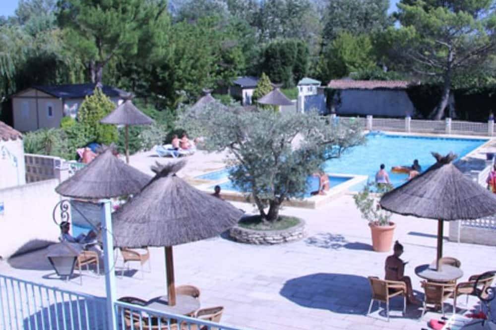 Chalet de 46m² con Terraza en Noves in Noves, Region de Arles