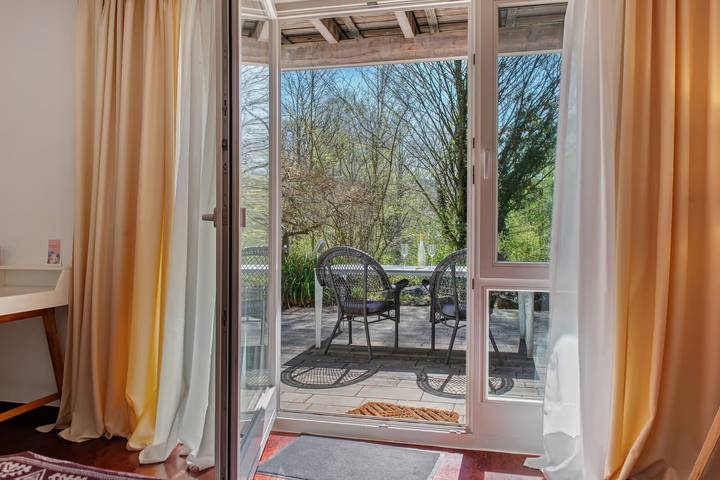 Ganze Wohnung, Apartment 'Mojos Bodenseetraum' mit privater Terrasse, Garten und Wlan in Oberuhldingen, Uhldingen-Mühlhofen