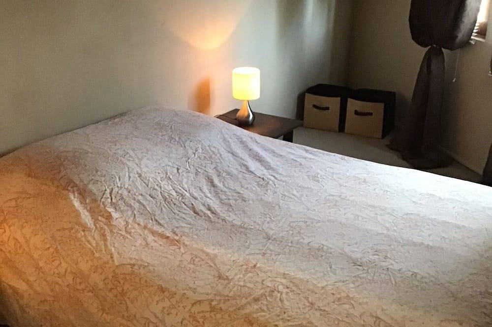 Dieppe center, spacious townhouse in Dieppe, Dieppe region