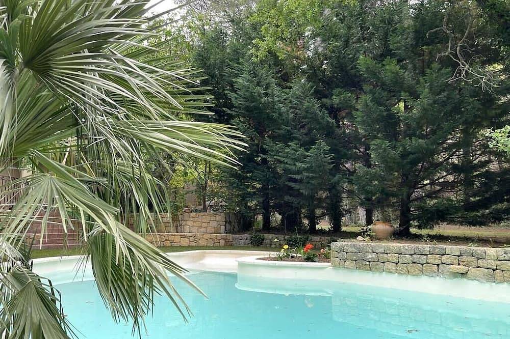 New. Villa Baya in Salon-de-Provence, Aix-en-Provence region
