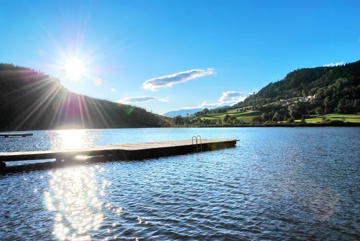 Ferienwohnung für 4 Personen, mit Ausblick und Pool sowie Garten und Sauna - 1