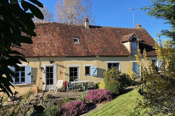 Location de vacances pour 10 personnes, avec jardin dans Perche-en-Nocé