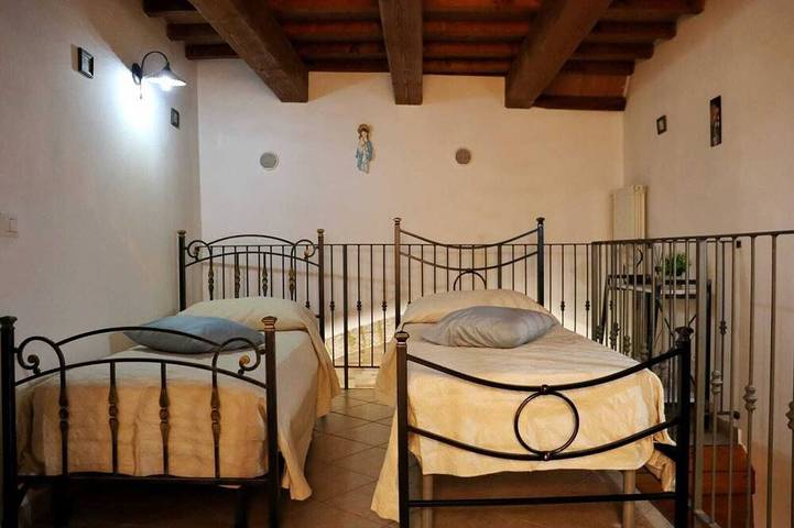 Apartamento entero, Vacation House Under Square in Gualdo Tadino, Provincia de Perugia