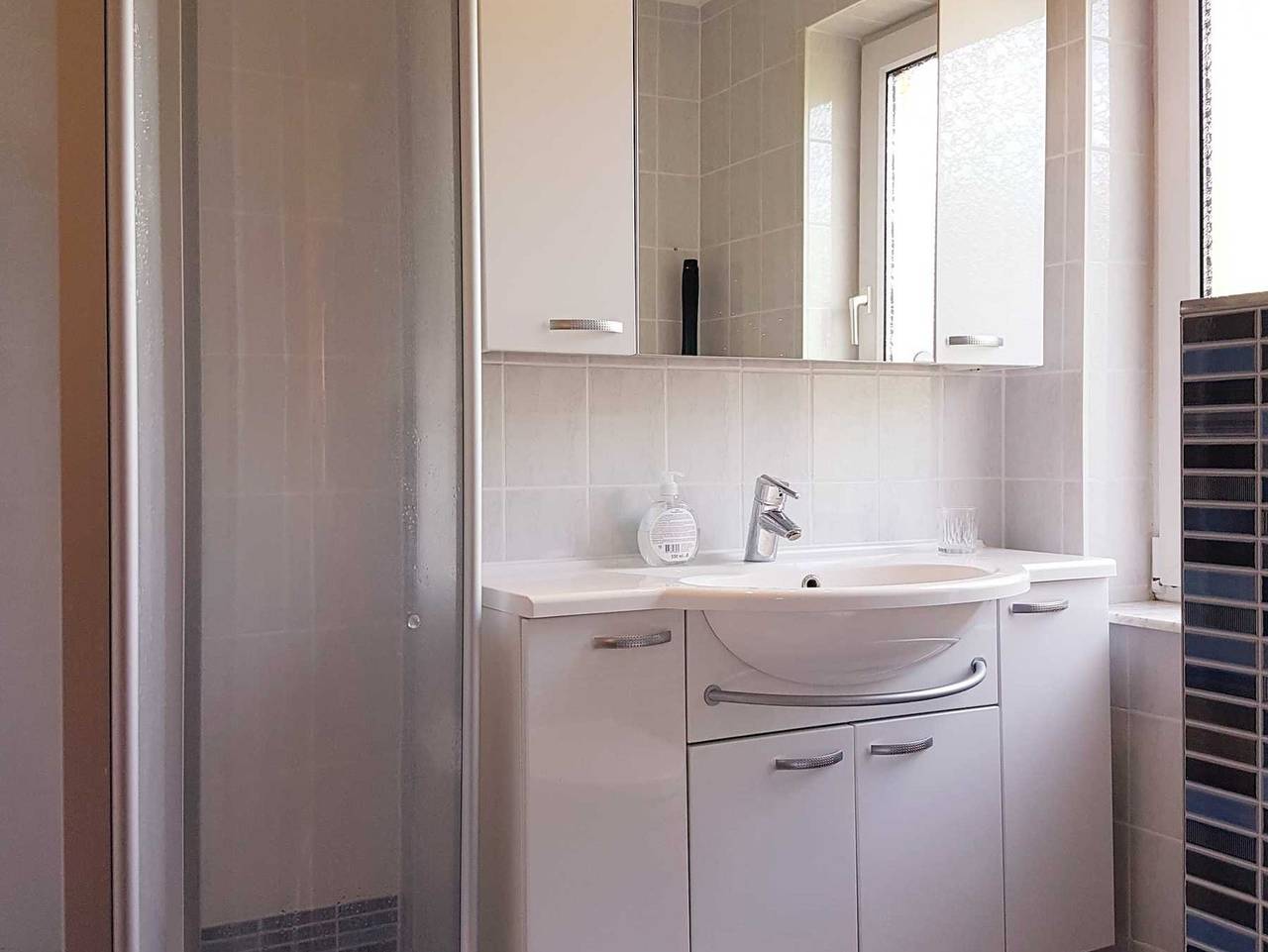 Ganze Ferienwohnung, Rügen Fewo 111 - Ferienhaus Svantovit in Breege, Rügen