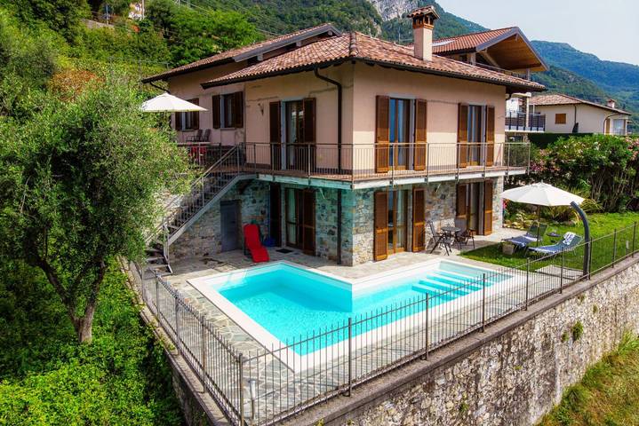 Appartamento intero, Villa degli Angeli in Mezzegra, Tremezzina