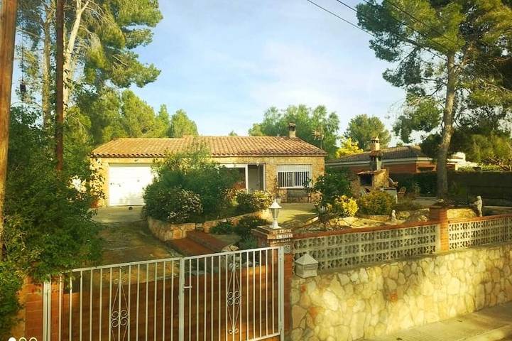 Gîte pour 5 personnes, avec Terrasse et Jardin sur la Costa Dorada