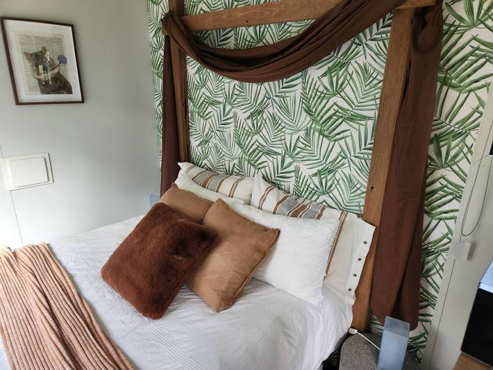 Mobile home for 2 people, with garden and balcony, with pets in Victoria