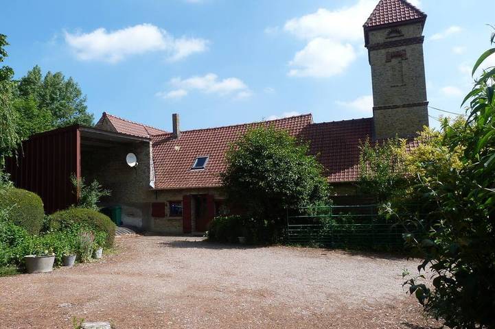 Location de vacances pour 8 personnes, avec jacuzzi ainsi que terrasse et jardin à Saint-Tricat
