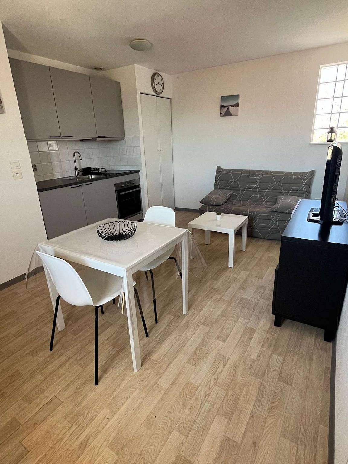 Apartamento vacacional entero, 077- 1st floor apartment with lift in Soulac-sur-Mer, Parque natural regional del Médoc