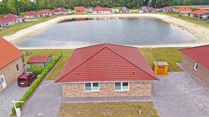 Ferienwohnung für 4 Personen, mit Garten und Pool sowie Ausblick und Terrasse in Walchum