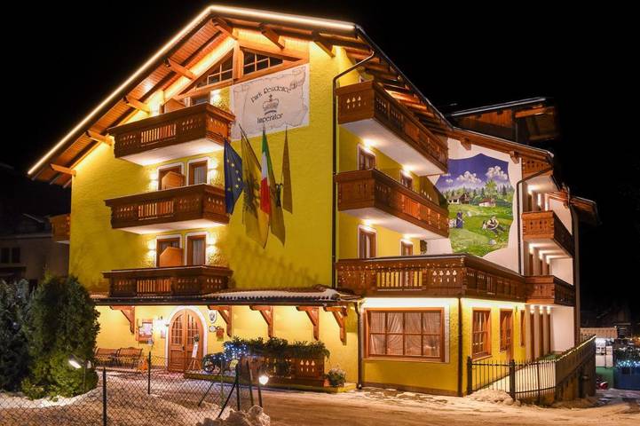 Cottage pour 3 personnes, avec vue et jardin à Carisolo