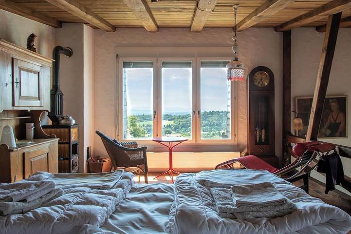 Grosszügige Villa ¦ Südhang des Solothurner Jura ¦ Zeit für Gruppen und Familien in Oberbalmberg, Günsberg