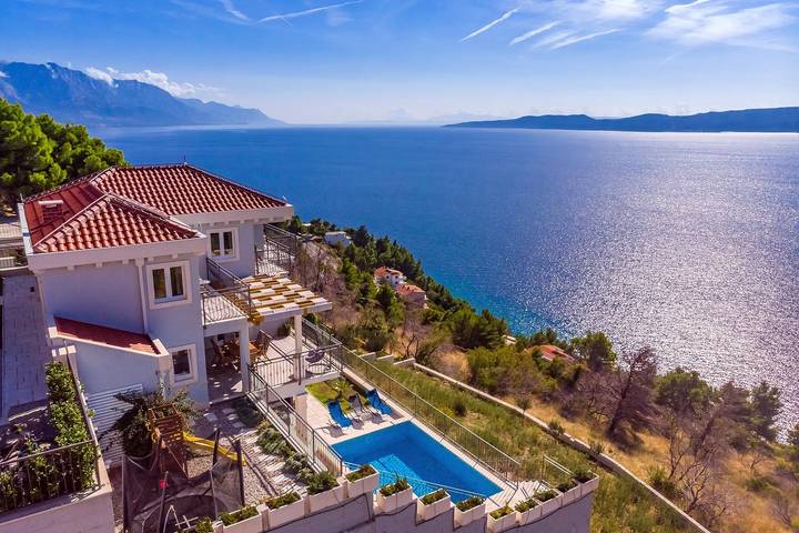 Villa für 6 Personen, mit Meerblick und Pool sowie Garten - 1