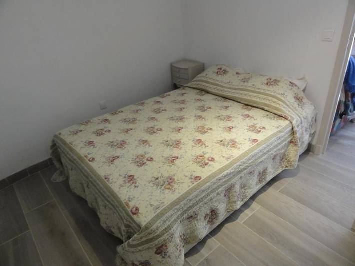 Gîte pour 4 personnes, avec vue ainsi que terrasse et jardin, animaux acceptés à Maubec - 3