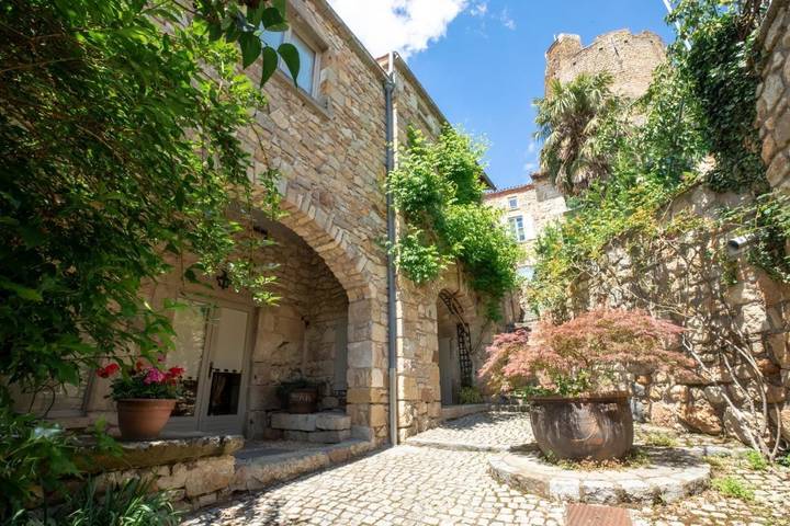 Chambre d’hôte pour 2 personnes, avec vue et jardin - 1