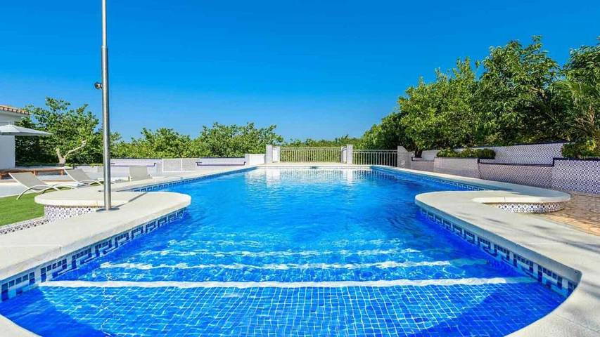 Casa rural para 8 personas, con Balcón/Terraza y Piscina en Alhaurín de la Torre - 4