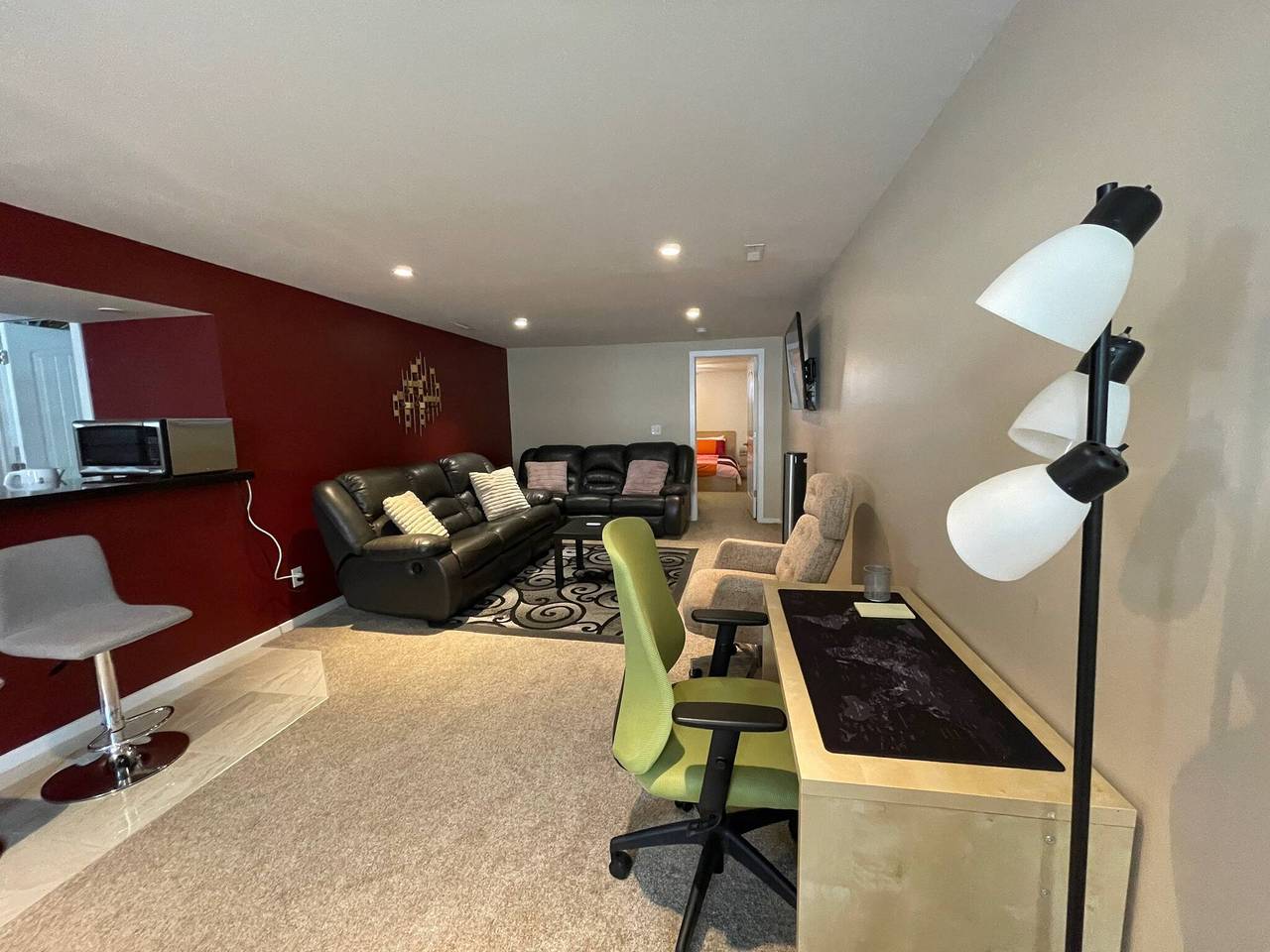 Shibly's Retreat in der Nähe der West Edmonton Mall in Edmonton, Alberta